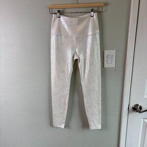 Beyond Yoga Mermaid Scale Leggings Tights S Iridescent